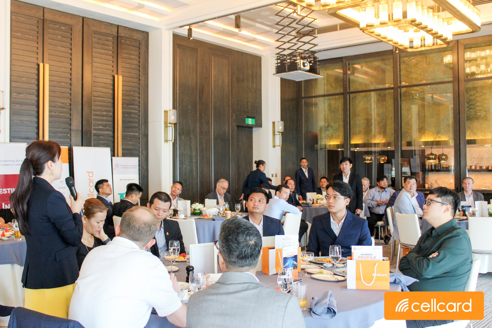 Border Cellcard Ibc Seminar Showcases cellcard and the Ministry of Post and ...